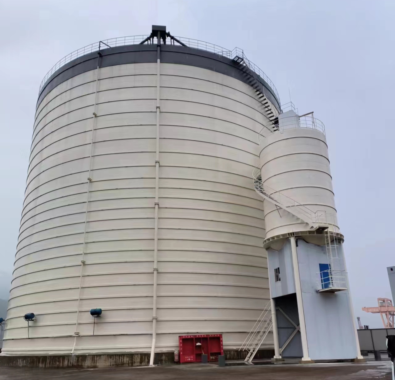 太子河10万吨水泥钢板库